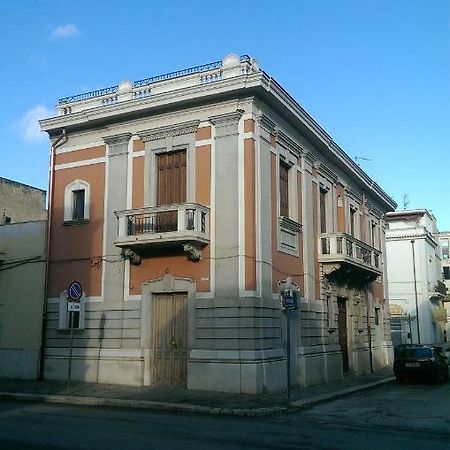 Отель Palazzo Don Ruggiero San Ferdinando di Puglia Экстерьер фото